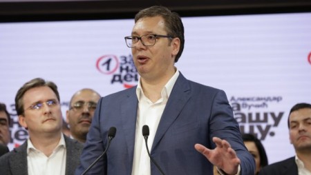 Победа за управляващата партия в Сърбия