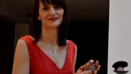 С 15 минути четене на глас всеки ден правим най-доброто за бъдещето на децата ни, смята експертът Вал Стоева