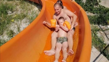 Водната пързалка в Бяла отново се превръща в хит на градския плаж