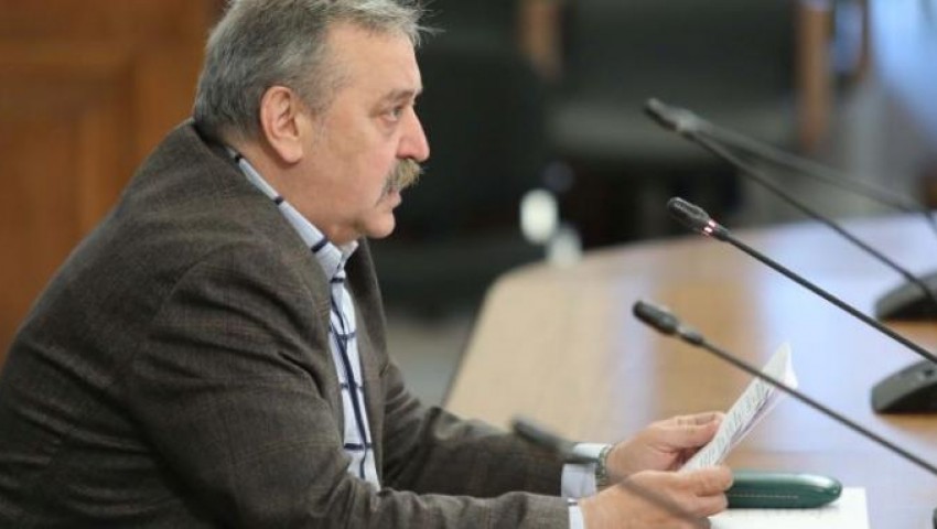 Проф. Тодор Кантарджиев: Хората не спазват елементарни правила
