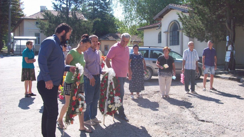 В условия на COVID-19 отбелязаха 183-годишнината от рождението на Васил Левски