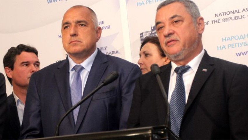 Правителството остава да работи до пролетта