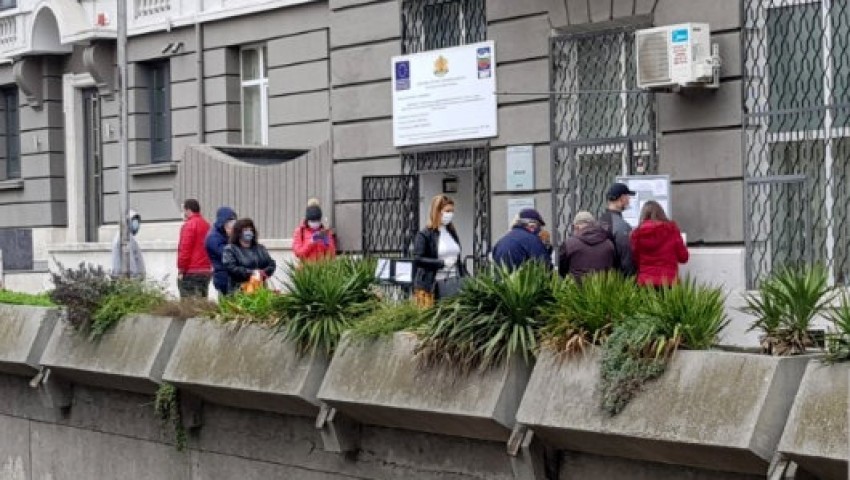 Коронавирусът накара много варненци да сменят професията, за да си намерят по-бързо работа