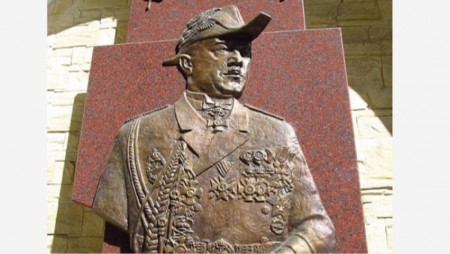 Варна отбелязва 129-годишнината от рождението на контраадмирал Иван Вариклечков