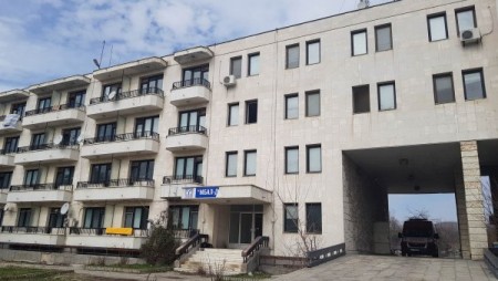 Болница без сестра се готви да лекува COVID-19