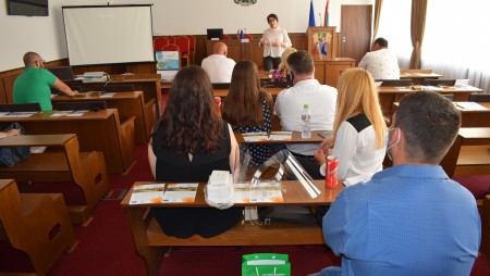 Информационна среща се проведе в община Девня с експерти от ОИЦ – Варна