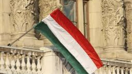 Унгария затваря от 1 септември границите си за чужденци, за да спре разпространението на коронавируса