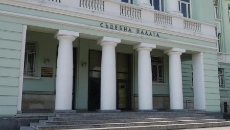 Признаха за виновни съпрузи от Шумен, присвоили над 300 000 лв.