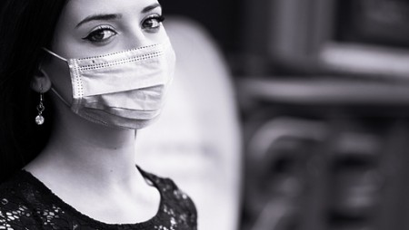 Маските в Турция стават задължителни - на открито и закрито