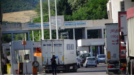 Гърция удължава срока на ограниченията при влизане в страната до 8 ноември