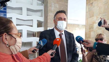 РЗИ: 35 ученици са заразени с Covid-19 във Варна и областта
