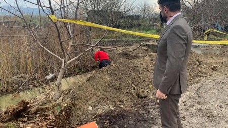 Кметът на Девня Свилен Шитов: ВиК полага 130 м тръби и две шахти за оправяне на проблемите на ул. „Св. св. Кирил и Методий“ в града