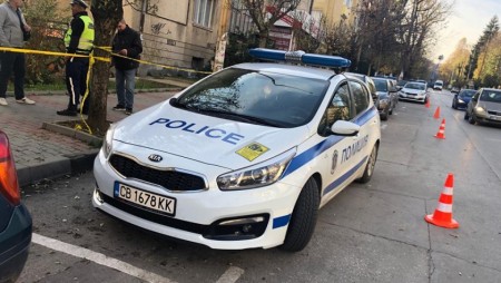 Евакуираха два блока във Велико Търново заради подозрителни куфар и сак