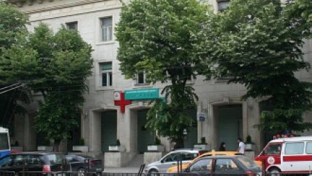 Ще ваксинират учители и социални работници във Варненска област