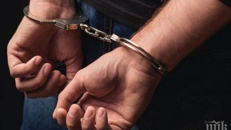 Девненец обра офисите на застрахователен брокер във Варна