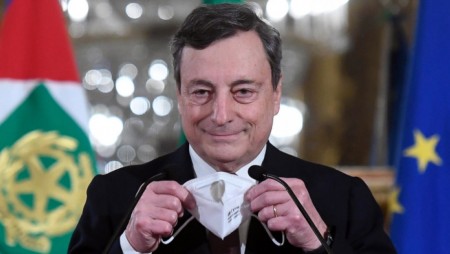 Новият премиер на Италия не ползва социални мрежи и поверява парите от ЕС само на експерти