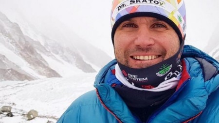 Вероятно умората е причина Атанас Скатов да направи фаталната грешка