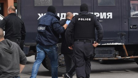 Задържани са над 70 души за лихварство и изнудване, работили и по купуване на гласове