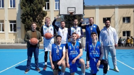 Медицинският университет е победител в турнира по стрийтбол във Варна