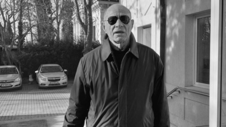 Напусна ни легендата на родния футбол - Иван Василев