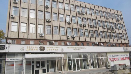 Завърши техническата рекултивация на депото за твърди битови отпадъци в община Девня