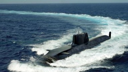 Индонезия издирва подводница с 53-ма души на борда