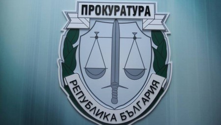 Прокуратурата: Опити за гласуване с фалшиви документи, арест за издирван от „Интерпол“