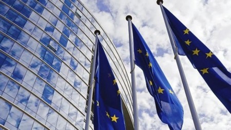 За ваксинационния сертификат окончателно решение чакаме на 25 май