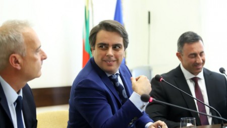 НАП отписала 10 млрд. лв. като несъбираеми за периода 2017-2020 г.