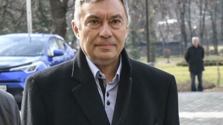На летище София арестуваха дясната ръка на Васил Божков
