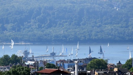 Зрелищни гонки предлага днес Varna Channel Cup