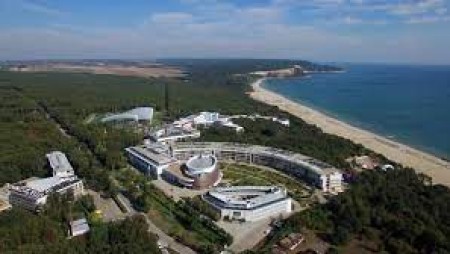 Абитуриентите от Синдел вече са привлечени на работа в СОК „Камчия