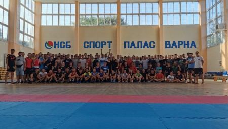 Най-добрите треньори по кикбокс на Украйна работят с наши национали в Спорт палас