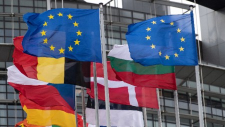 Европарламентът ще ни проверява как се харчат парите на Съюза