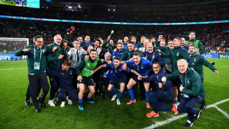 Италия отива на финал на UEFA EURO 2020