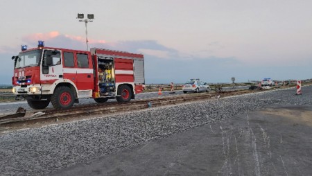 Запален ТИР при 50-и километър затвори АМ „Тракия“ в посока Бургас
