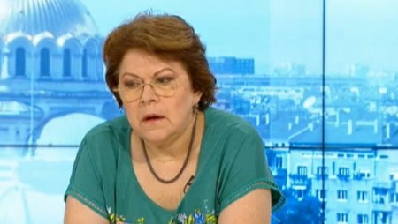 Татяна Дончева: Напълно нередно е ИТН да налага диктат със своите 65 депутати