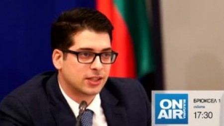 Вицепремиерът Атанас Пеканов: Съдебната реформа и енергетиката бавят Плана за възстановяване