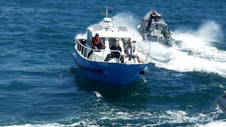 Гранична полиция издирва мъж, изчезнал в морето край Каварна
