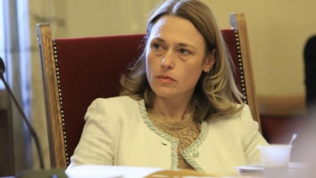 Повдигат обвинение на мъжа, заплашил Ива Митева