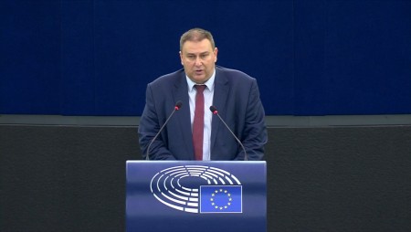 Емил Радев подкрепи въвеждането на по-строги правила срещу финансовите злоупотреби в ЕС