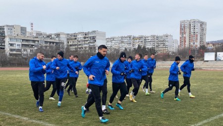 Черно море гостува на Фарул Констанца в четвъртата си зимна контрола