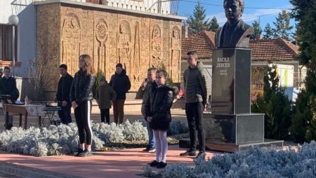 149 години от обесването на Васил Левски почетоха в Дългопол