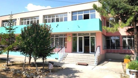 С проблемите на детски градини и училища заради поскъпването на тока се запозна кметът на Девня