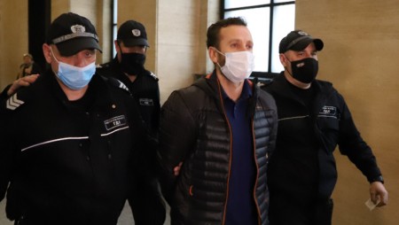 Домашен арест за Борислав Колев, който „изпрал