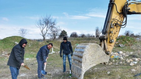 Започна рекултивацията на общинското депо за битови отпадъци в Бяла (видеорепортаж)
