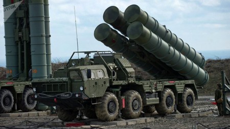 САЩ неофициално обсъждали с Анкара изпращането на системи С-400 на Украйна