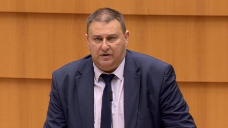 Емил Радев: Скандалните „Швейцарски тайни” са проблем за целия финансов сектор в Европа