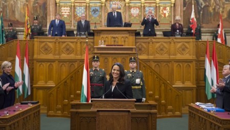 Каталин Новак е първата жена, избрана за президент на Унгария