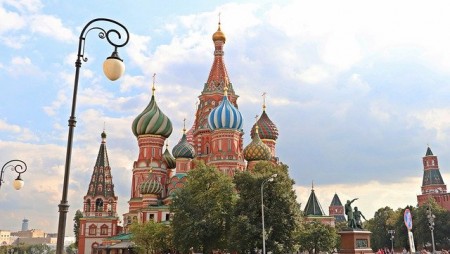 Анализатор: Поне 50% от руснаците мечтаят за нова империя